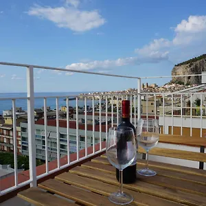 https://tinkys-house.sicilyhotelsitaly.net