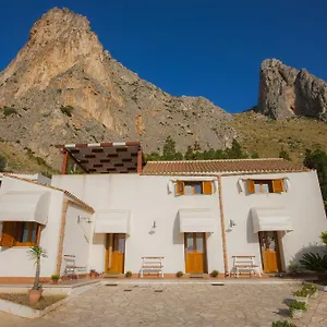 https://casa-vacanze-la-ghiara.sicilyhotelsitaly.net